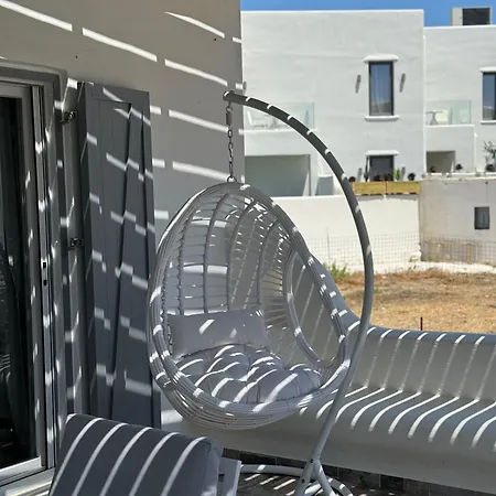 House On The Beach Agia Anna  Exterior photo